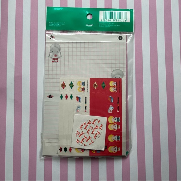 Sanrio Patty and Jimmy Plaid set - 1998 - Picture 6 of 9